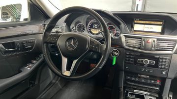 Mercedes E 350 - 12