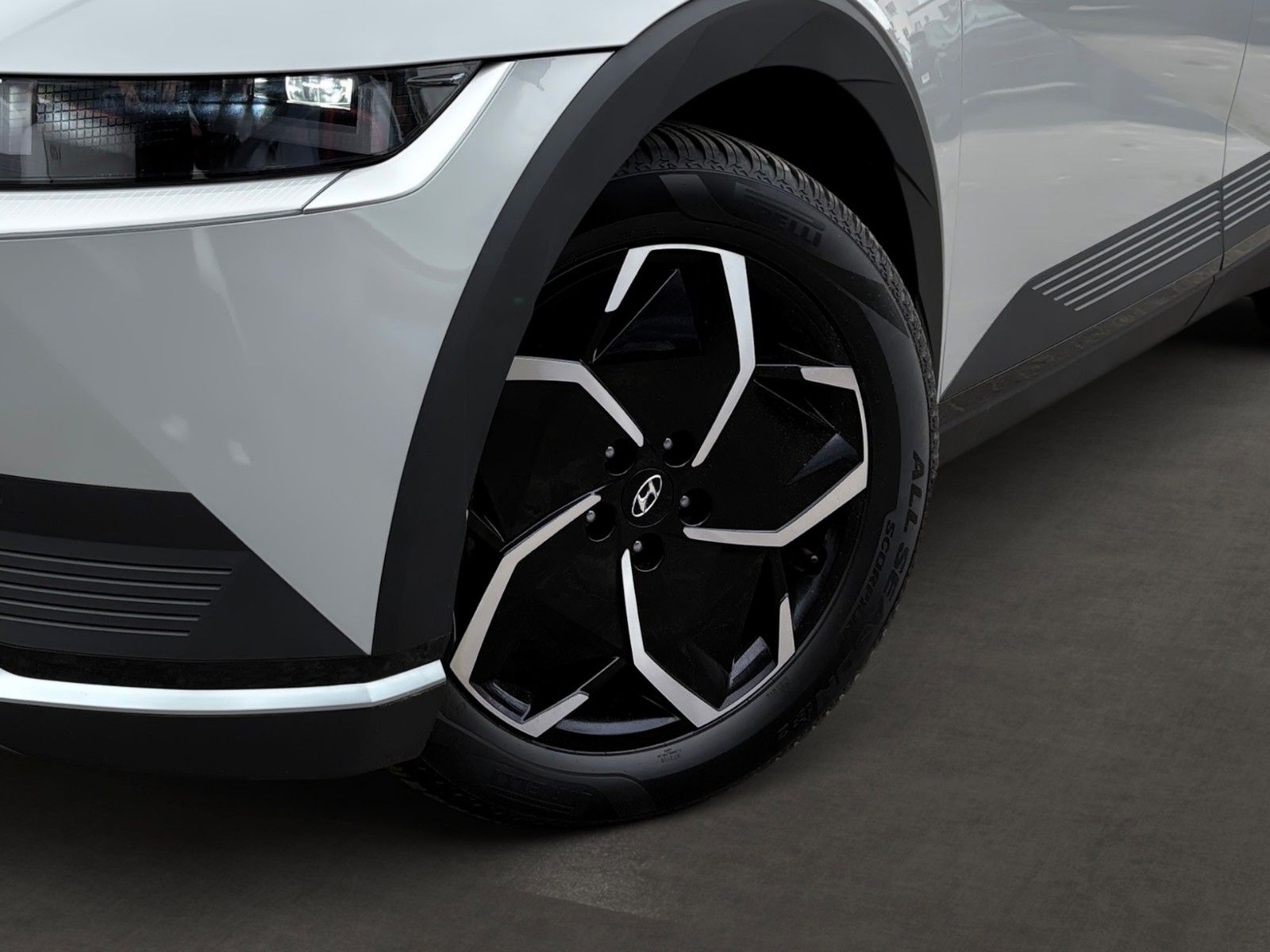 Fahrzeugabbildung Hyundai IONIQ 5 Techniq Elektro *ALLRAD*