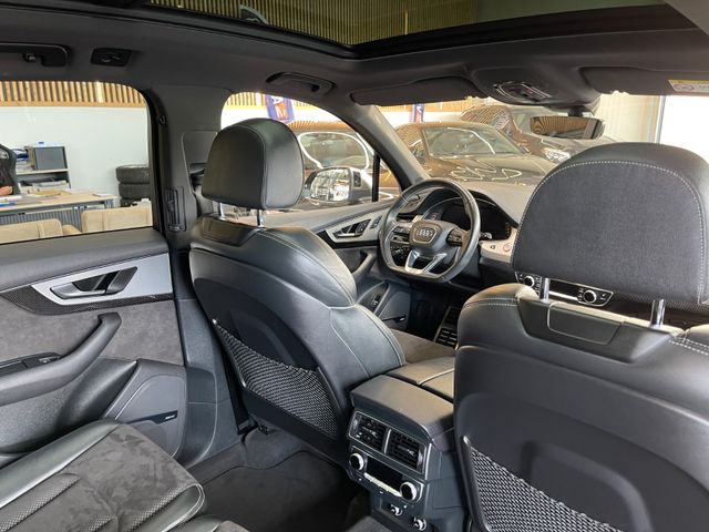Audi SQ7 4.0 TDI quattro *PANO*HUD*MATRIX*AHK*S-LINE*