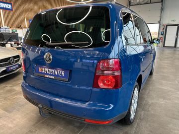 Volkswagen Touran  *7Sitzer*Navi*DSG*Sitzh*BiXenon*