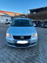 Volkswagen VW Turan bj. 2008 Automatik - Volkswagen Touran mit Diesel-Antrieb: Limousine, Automatik