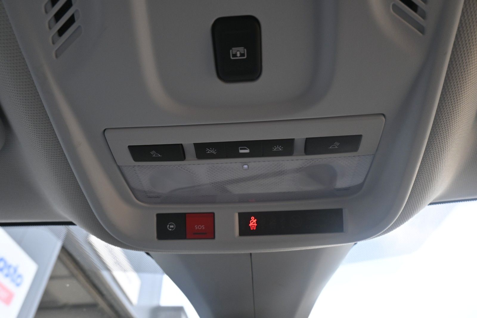 Fahrzeugabbildung Opel Grandland (X) 1.6 Turbo Autom. Ultimate*Pano*ACC