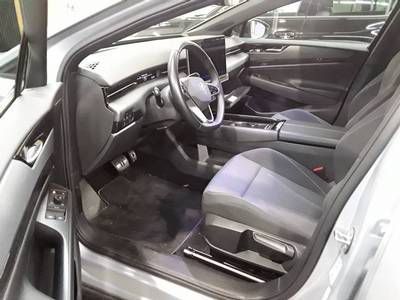 Volkswagen ID.7 Tourer Pro AHK LED NAVI SITZH foto 4