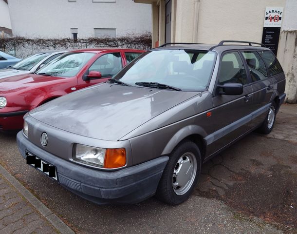 Volkswagen Passat Nasenbär Originalzustand SD Kombi 1 Hand