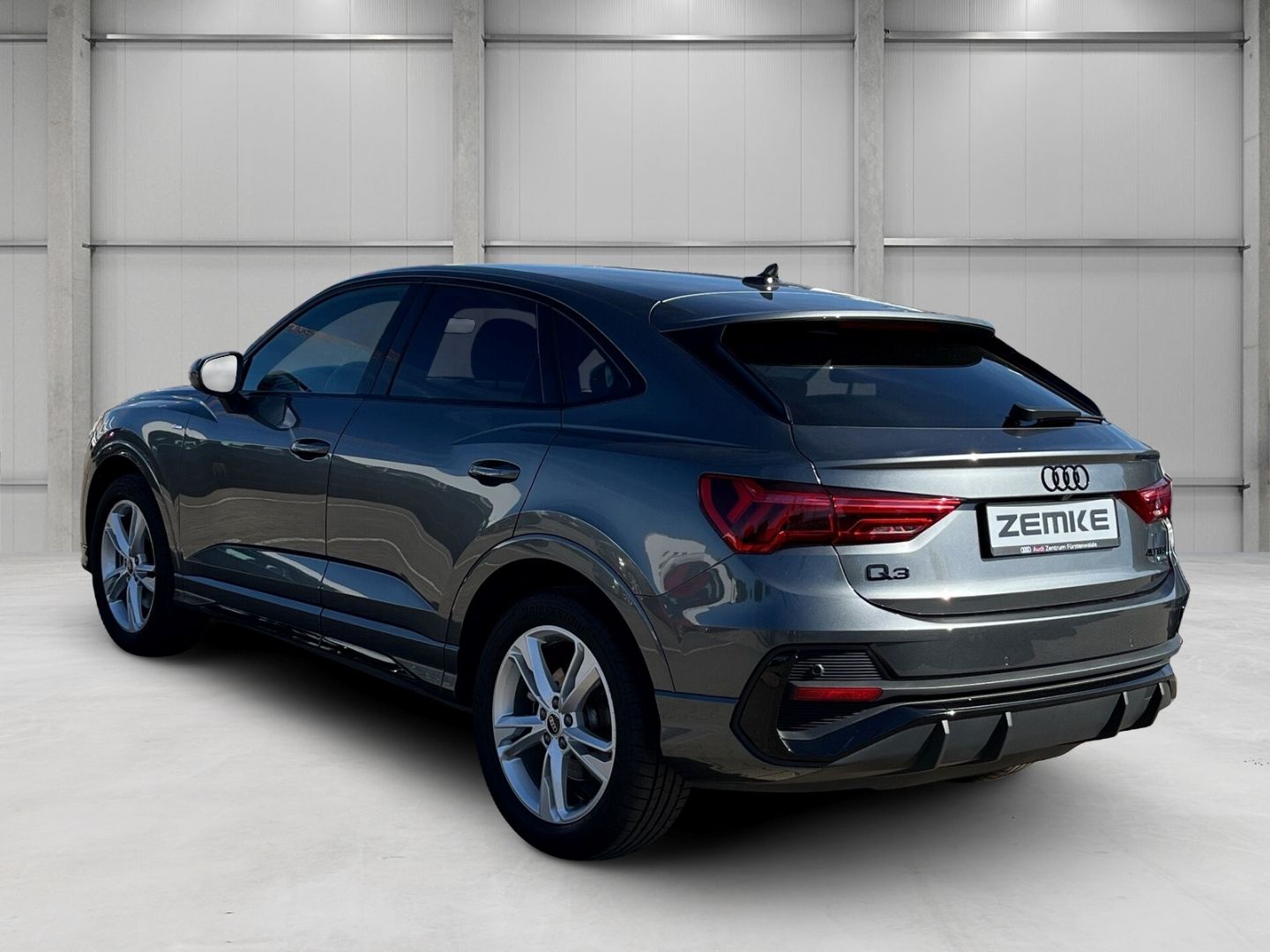 Audi Q3 Sportback 40 TFSI S-tronic quattro S line Nav foto 3
