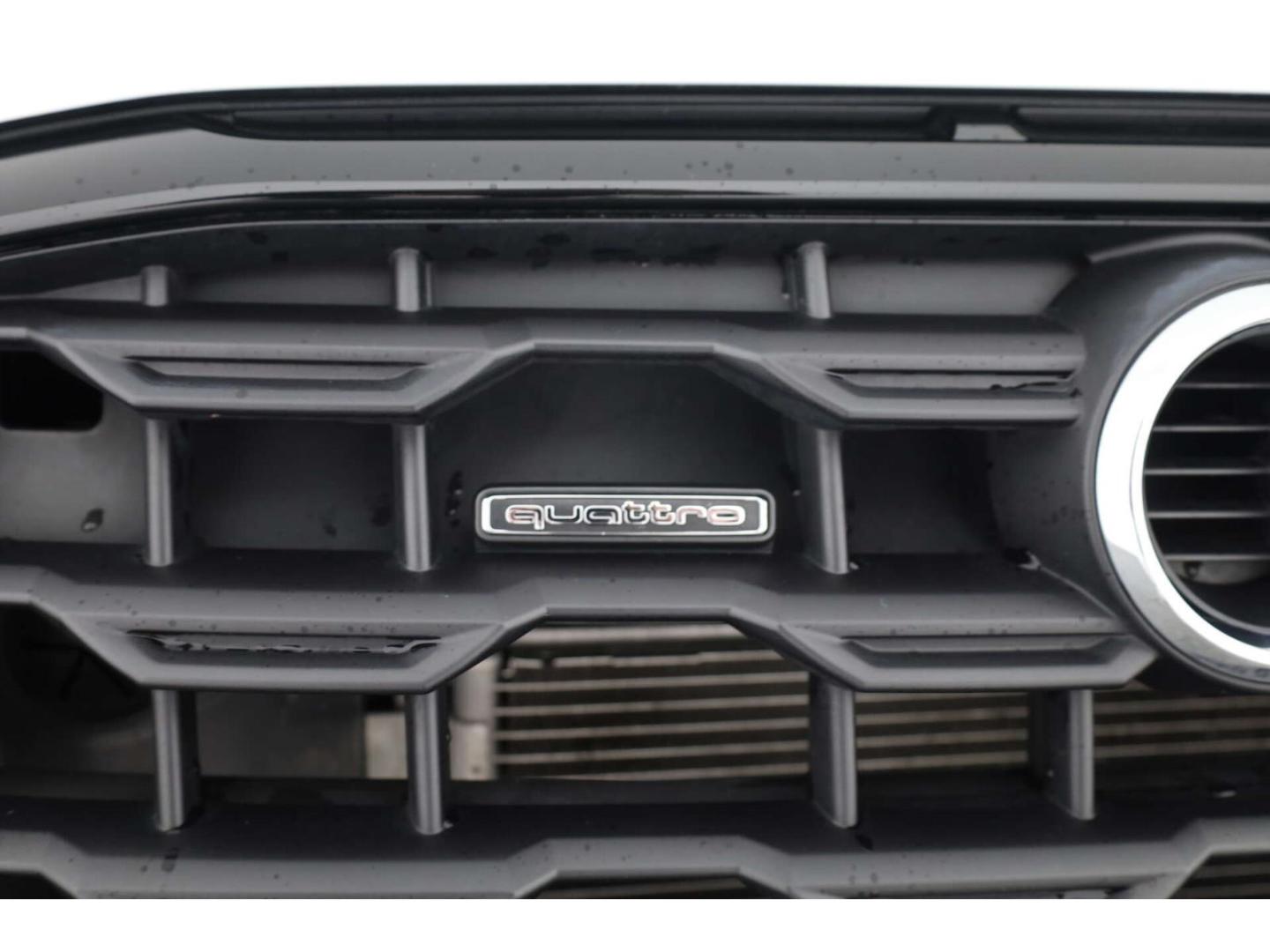 Audi Q2 40 TFSI quattro S line AHK/RFK/NAV/Leder/18'', миниатюра 28