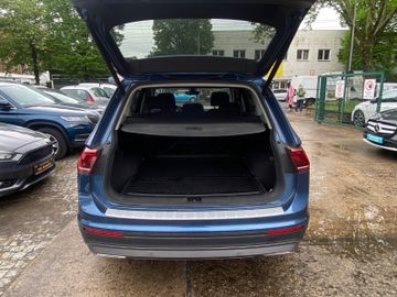 Volkswagen Tiguan Allspace - 9