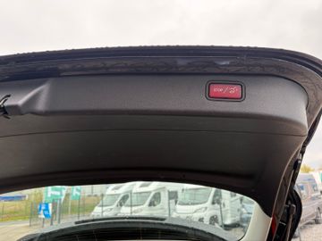 Mercedes C 200 - 8