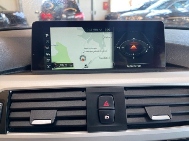 BMW 320i Advantage *NAVI*PDC*MFL*TEMP*