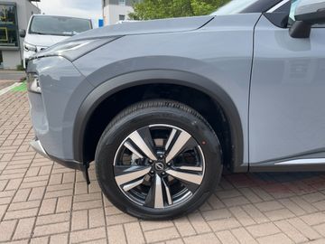 Nissan X-Trail 1.5 VC-T TEKNA MHEV 163 PS HUD