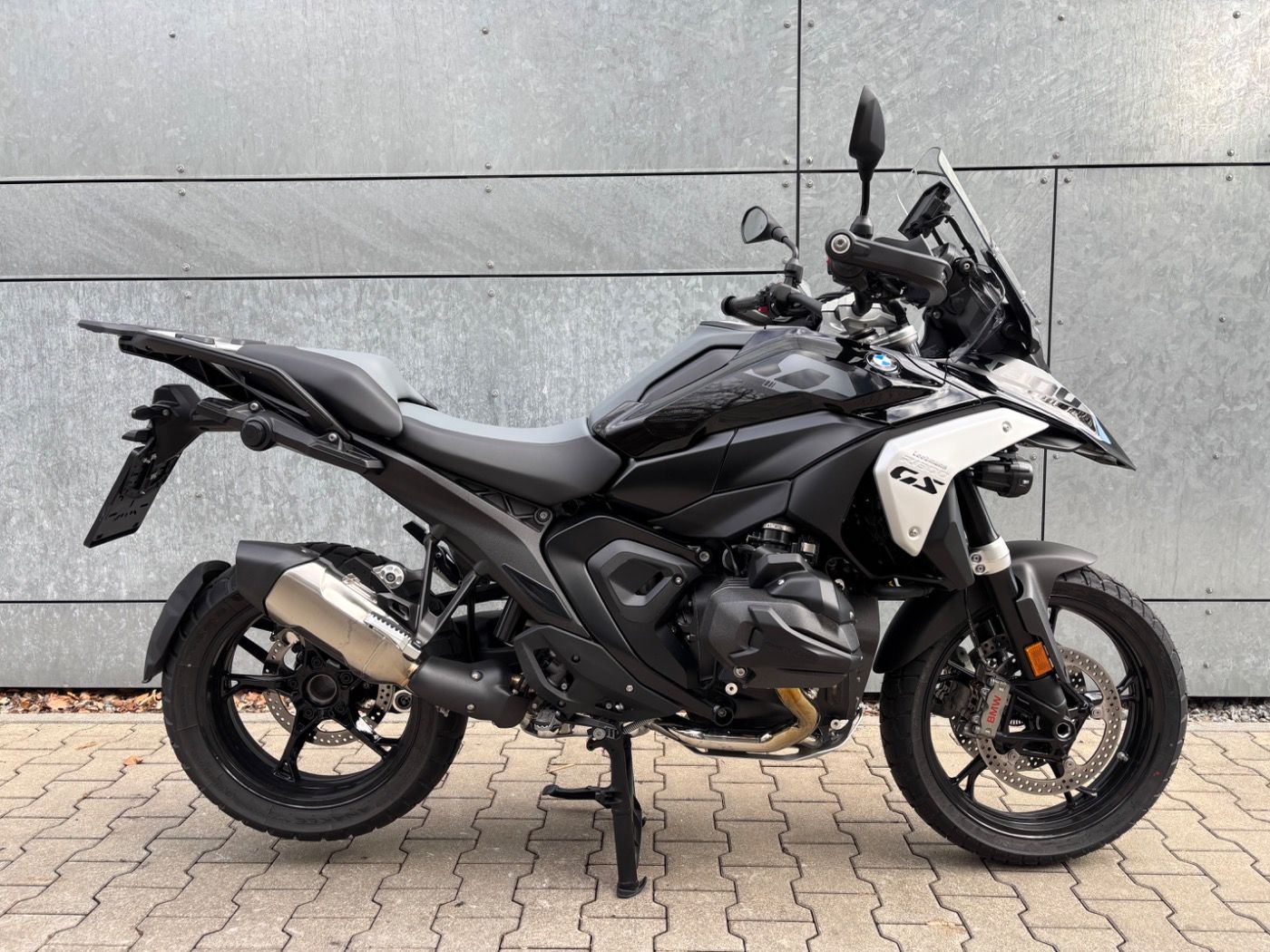 Fahrzeugabbildung BMW R 1300 GS Triple Black 3 Pakete ASA Adaptive Fah