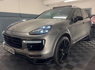 Porsche Cayenne - 3