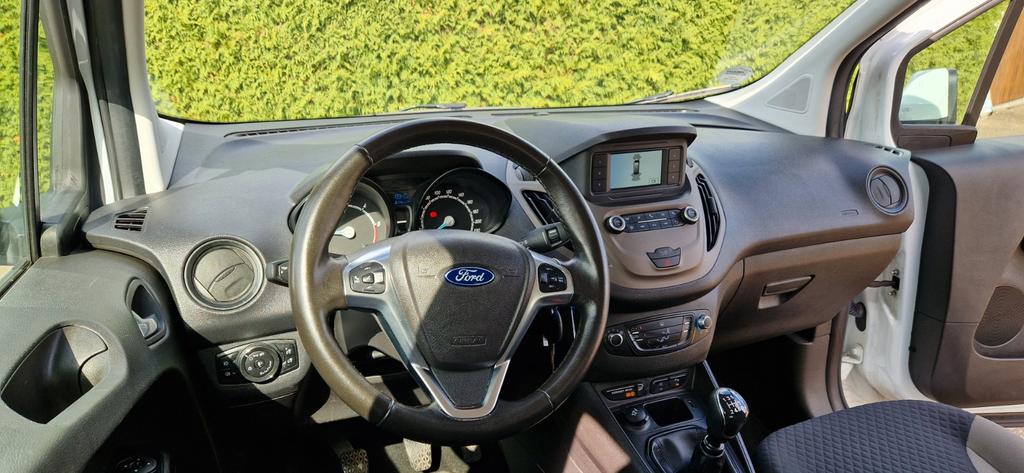 Ford Tourneo Courier