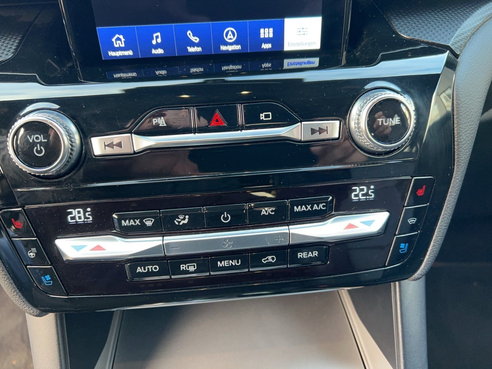 Fahrzeugabbildung Ford Explorer 3.0 Plug-in-Hybrid ST-Line,Pano,