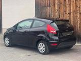 Ford Fiesta  1,25 Ltr. 60 kW 16V  Trend TÜV NEU/ GAR. - : V6