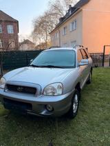 Hyundai Santa Fe 2WD 2,4l - Hyundai SANTA FE aus 2005