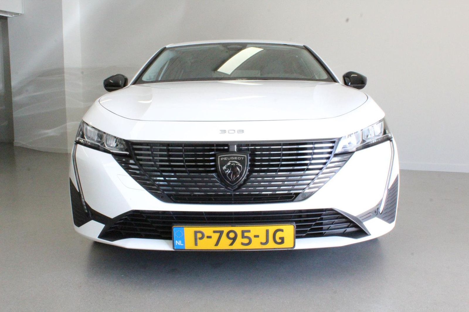 Peugeot 308 1.5 BlueHDi Allure Pack Business | CARPLAY | imagem 3