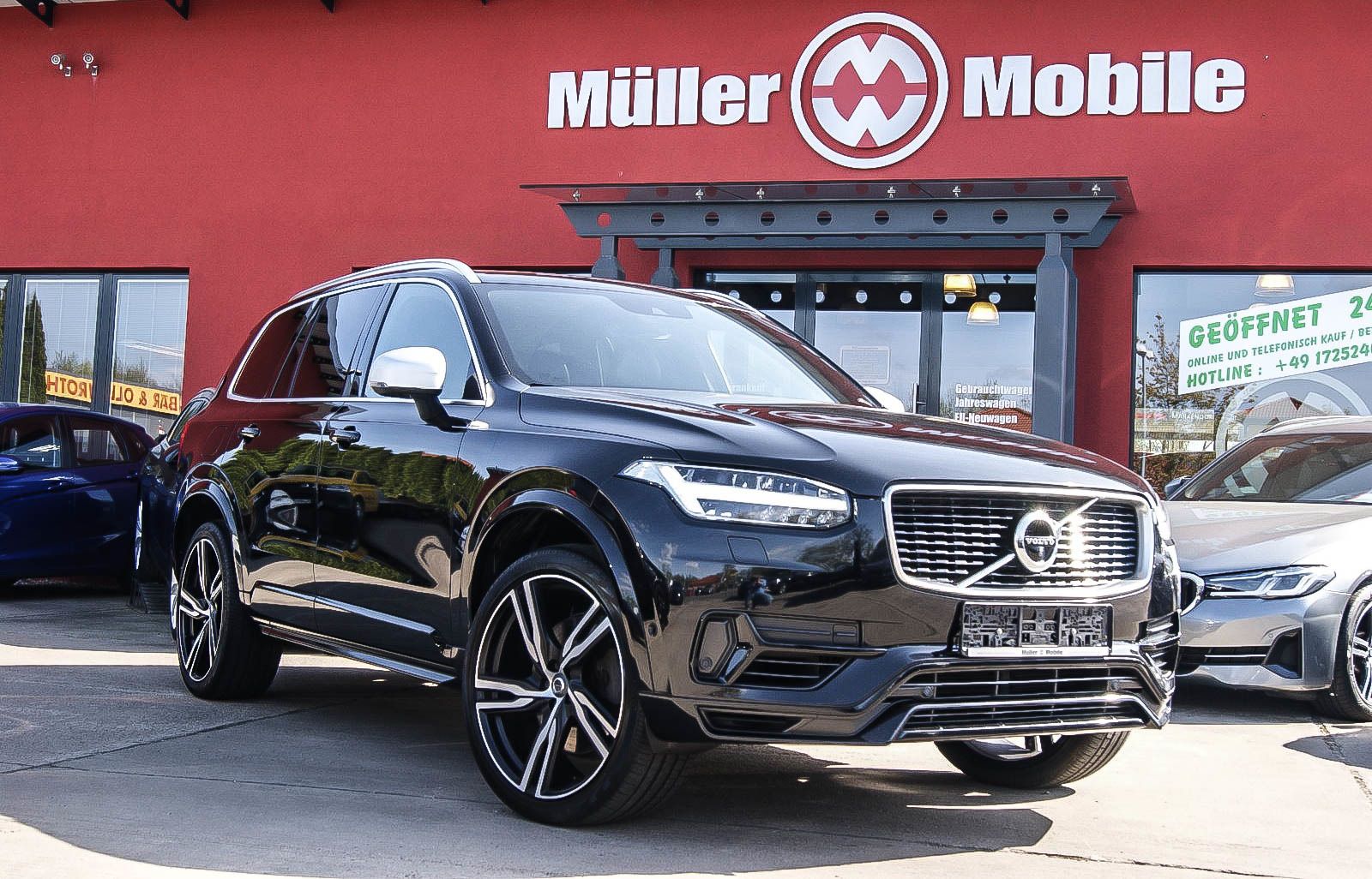 Fahrzeugabbildung Volvo XC90 T8 Hybrid R-DESIGN AWD 22-ZOLL STANDHEIZUNG