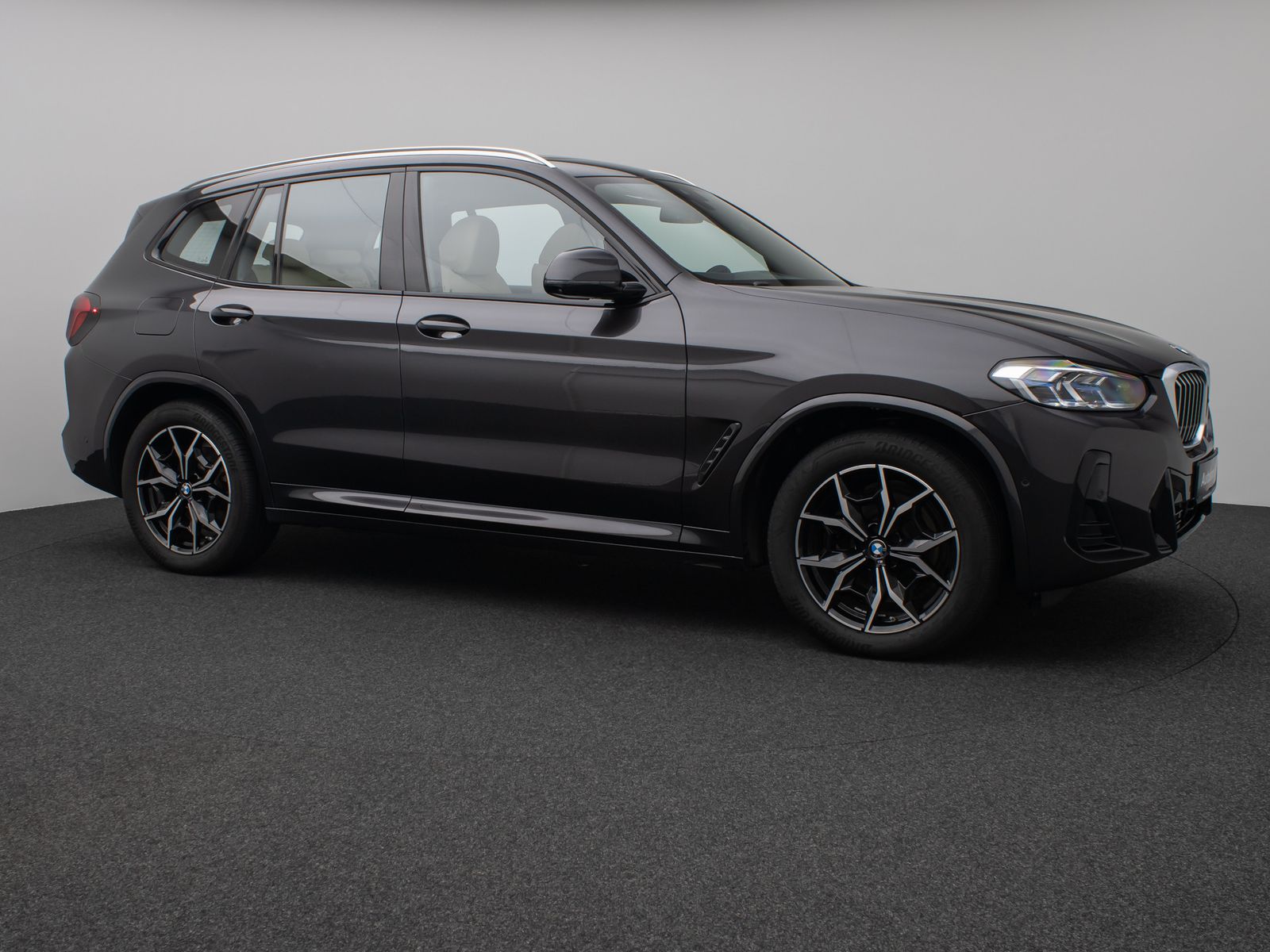Fahrzeugabbildung BMW X3 xD20d  M Sport Laser Panorama 360°HUD DAB 19"