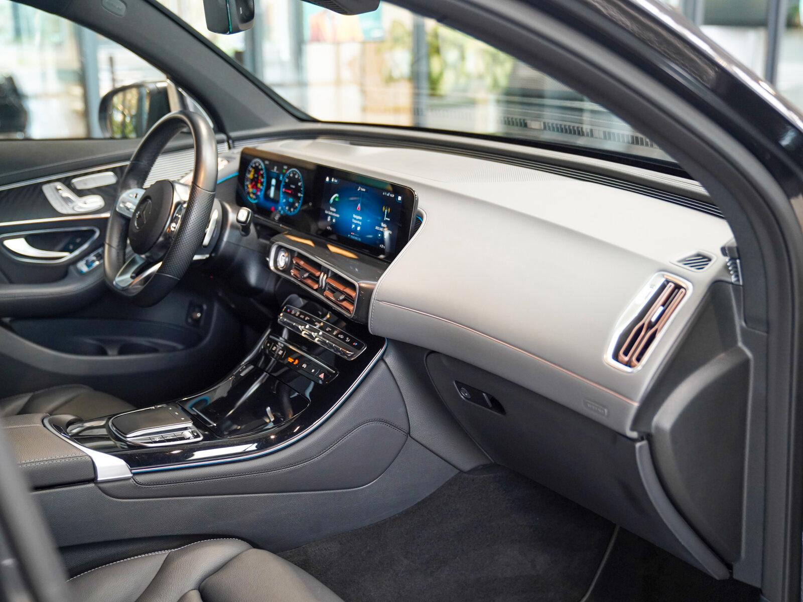 Mercedes-Benz EQC 400 4M AMG Line Leder Fahrassistenz Head-up, миниатюра 7