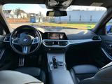 BMW 330i M Sport Automatic M Sport - BMW 330 mit Benzin-Antrieb: Blau, Head-Up Display
