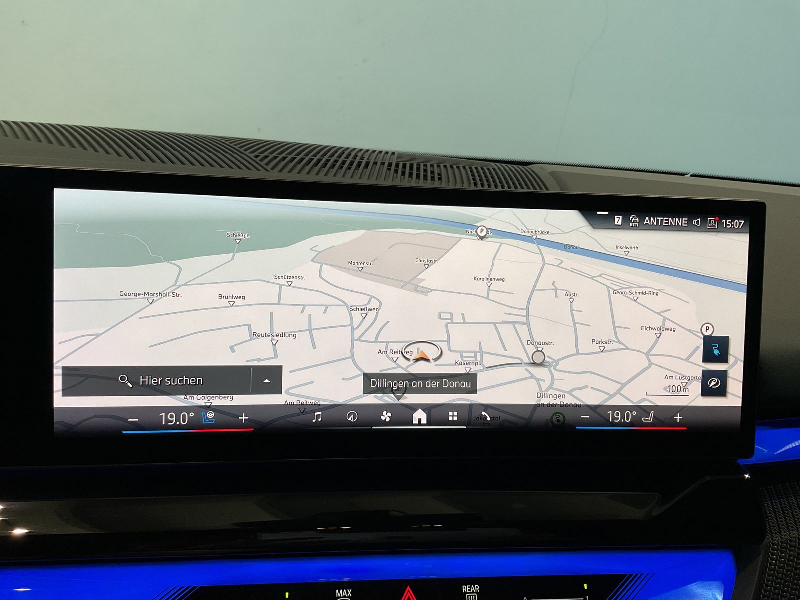 Fahrzeugabbildung BMW i5 xDrive40 M Sportpaket pro, aktive Sitzbelüftu