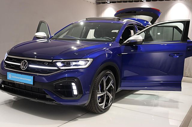 T-Roc R DSG 4M R-Performance-Abgasanlage Panoram