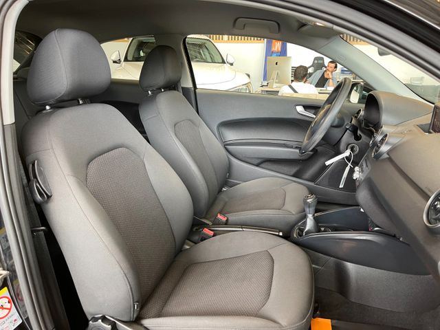 Audi A1 attraction *Klimaauto.*Sitzheizung*TÜV0327*
