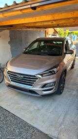 Hyundai verkaufe Hyundai Tucson 1.6 177ps PREMIUM - Hyundai Accent Benziner Gebrauchtwagen