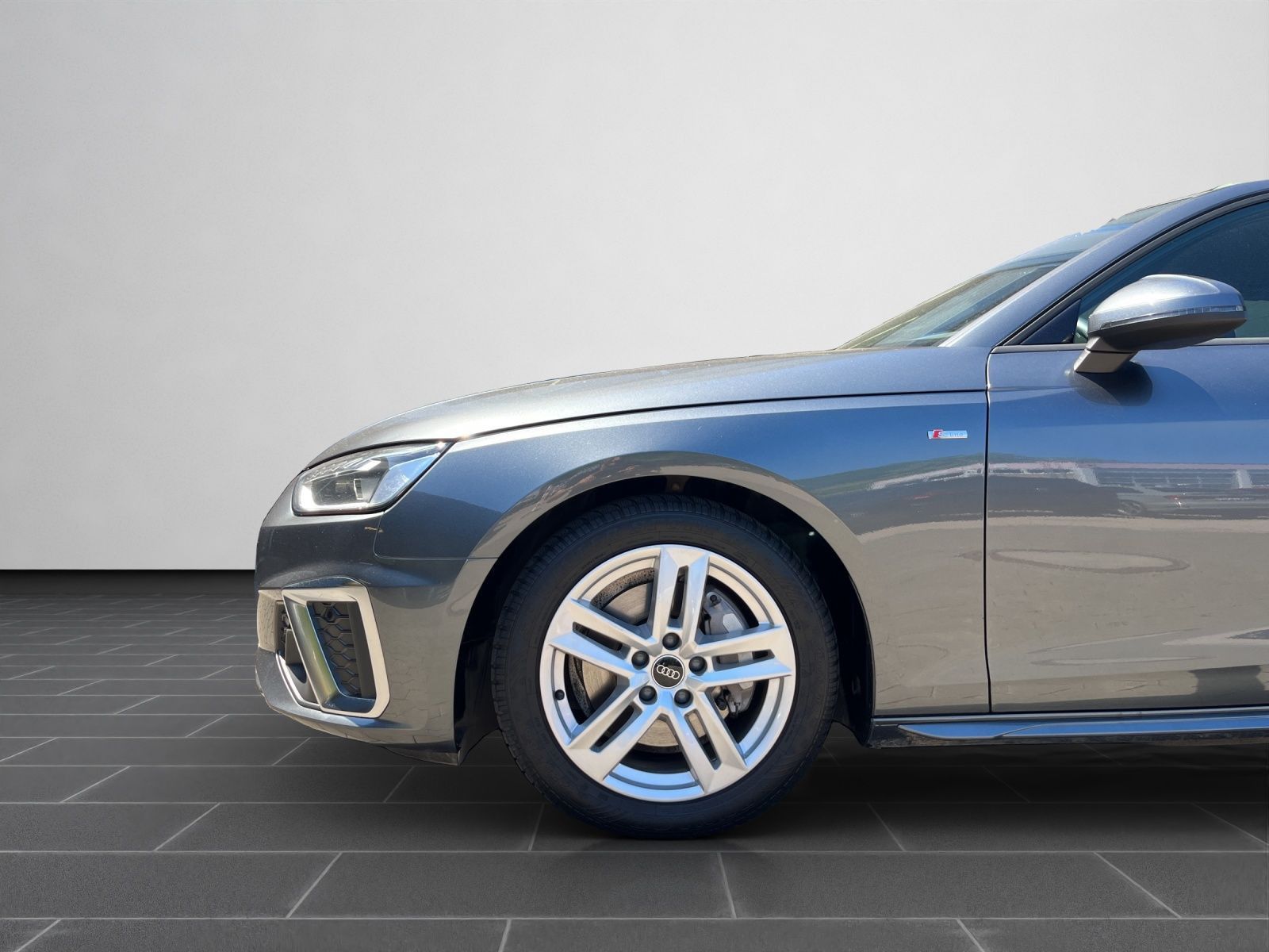 Audi A4 - Bild 9