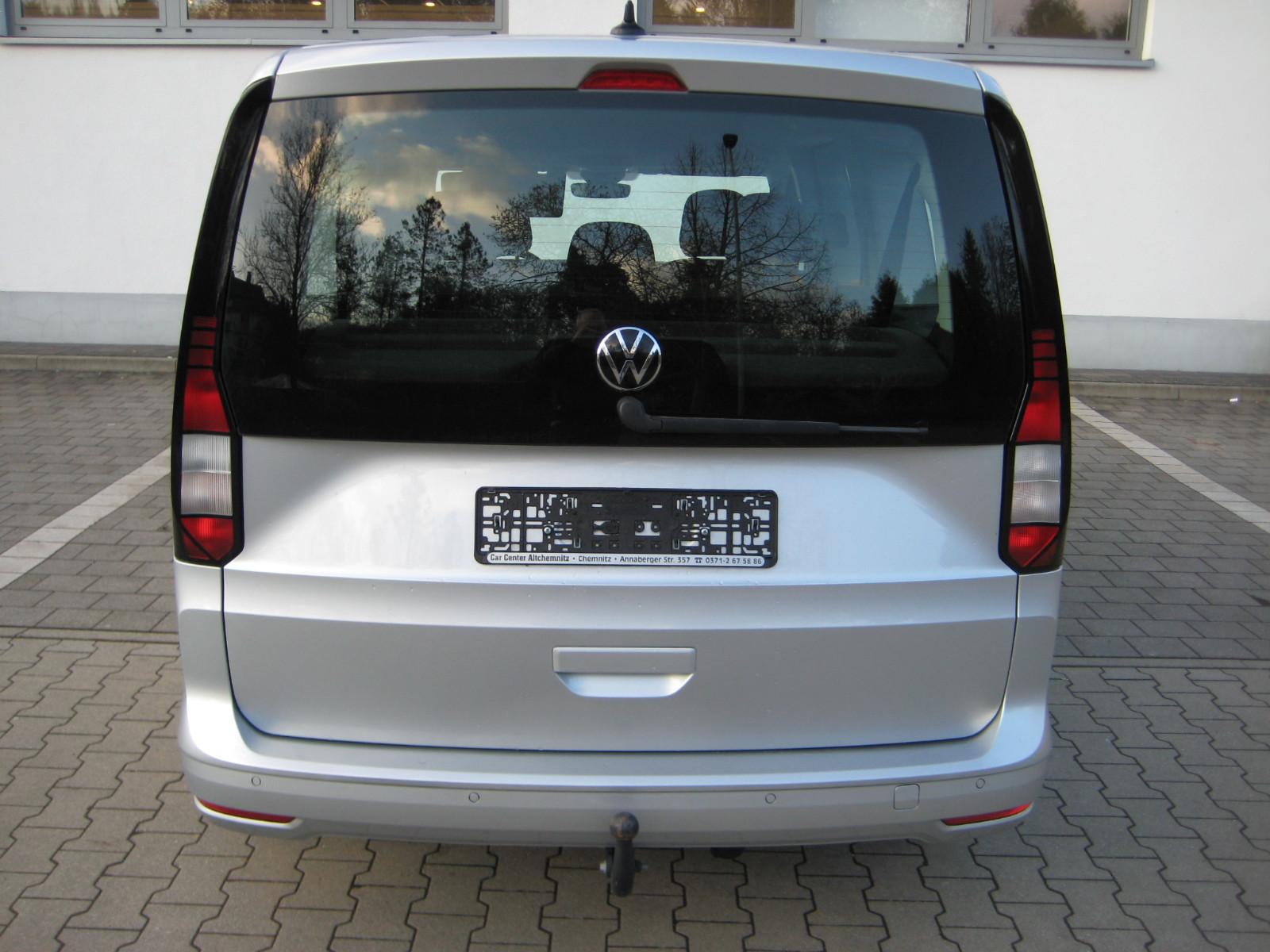 Volkswagen Caddy V Maxi 1.5 TSI-7 Sitze-erst 15 Tkm!!!