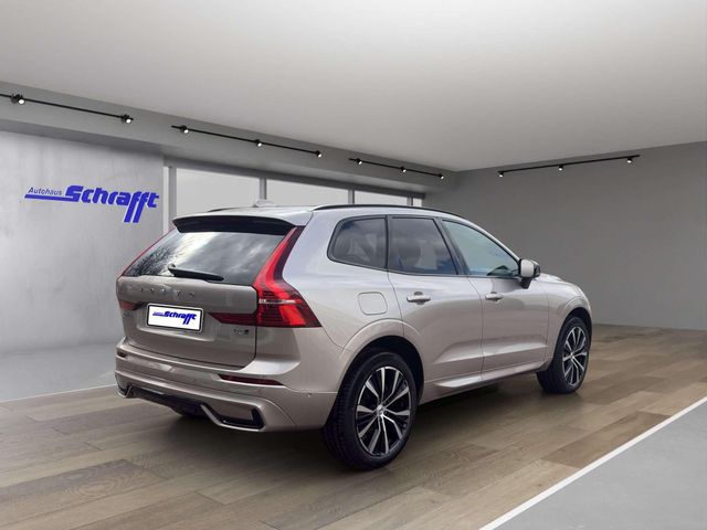 Volvo XC60 B5 AWD Plus Dark