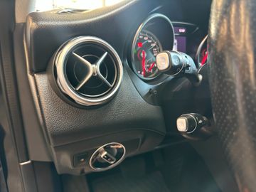 MYAUTOCENTER – Gebraucht- und Jahreswagen mit Werkstattservice in Pfaffenhofen Mercedes-Benz GLA 220 CDI d 4Matic *LED*Kamera*
