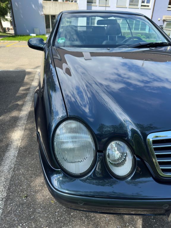Mercedes-Benz CLK 230