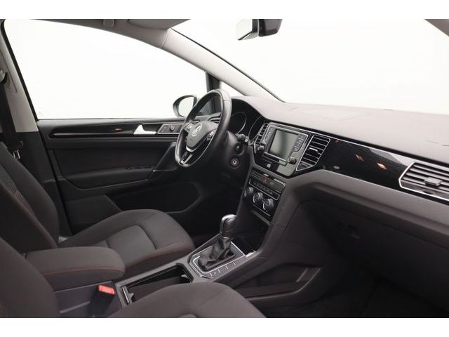 Fahrzeugabbildung Volkswagen Golf Sportsvan VII 1.4 Sound BMT Start-Stopp