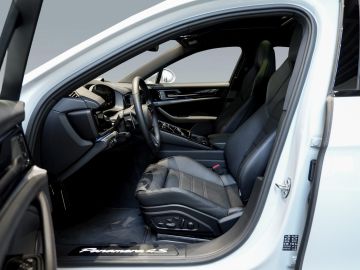 Porsche Panamera - 11