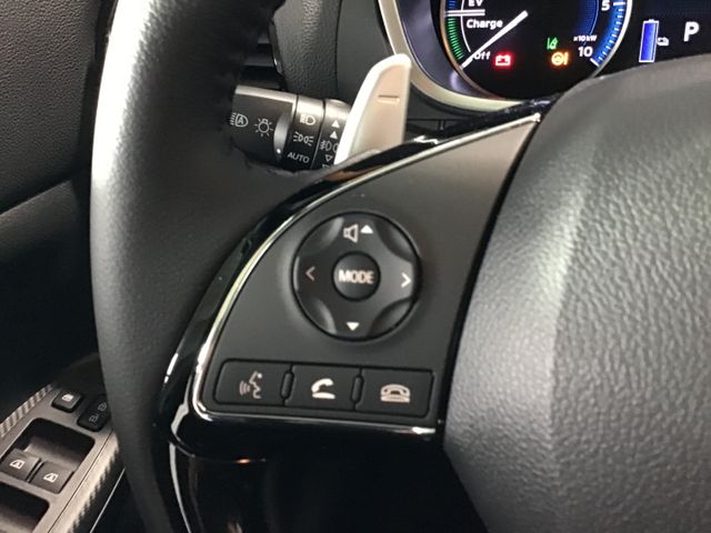 Fahrzeugabbildung Mitsubishi Eclipse Cross Plus Plug-in Hybrid PLUS 2.4 MIVEC