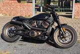 Harley-Davidson Sportster S Jekill & Hyde custom Umbau - HARLEY-DAVIDSON SPORTSTER UMBAU