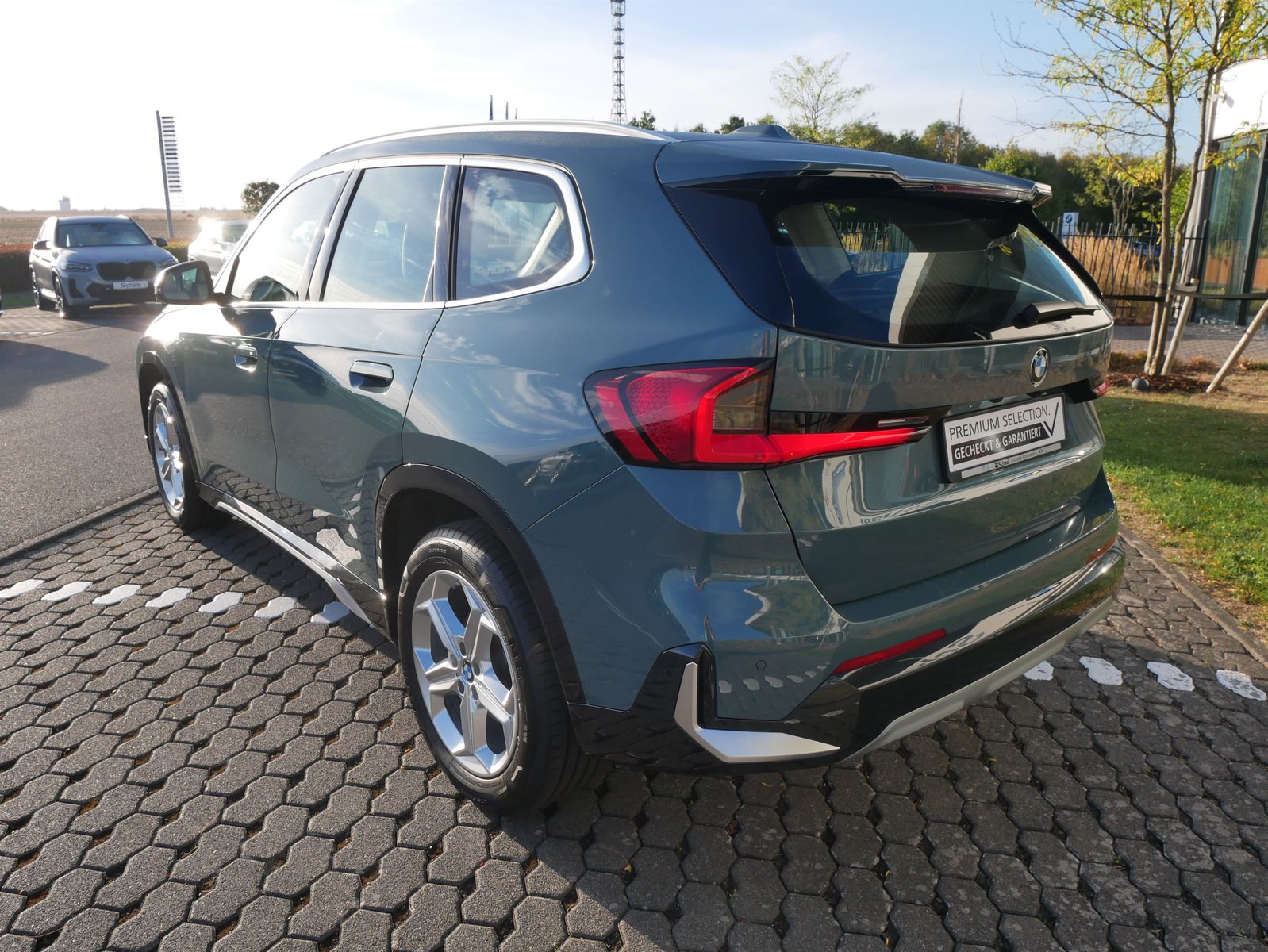 BMW X1 xDrive20d xLine Head-Up HK HiFi DAB LED Shz foto 3