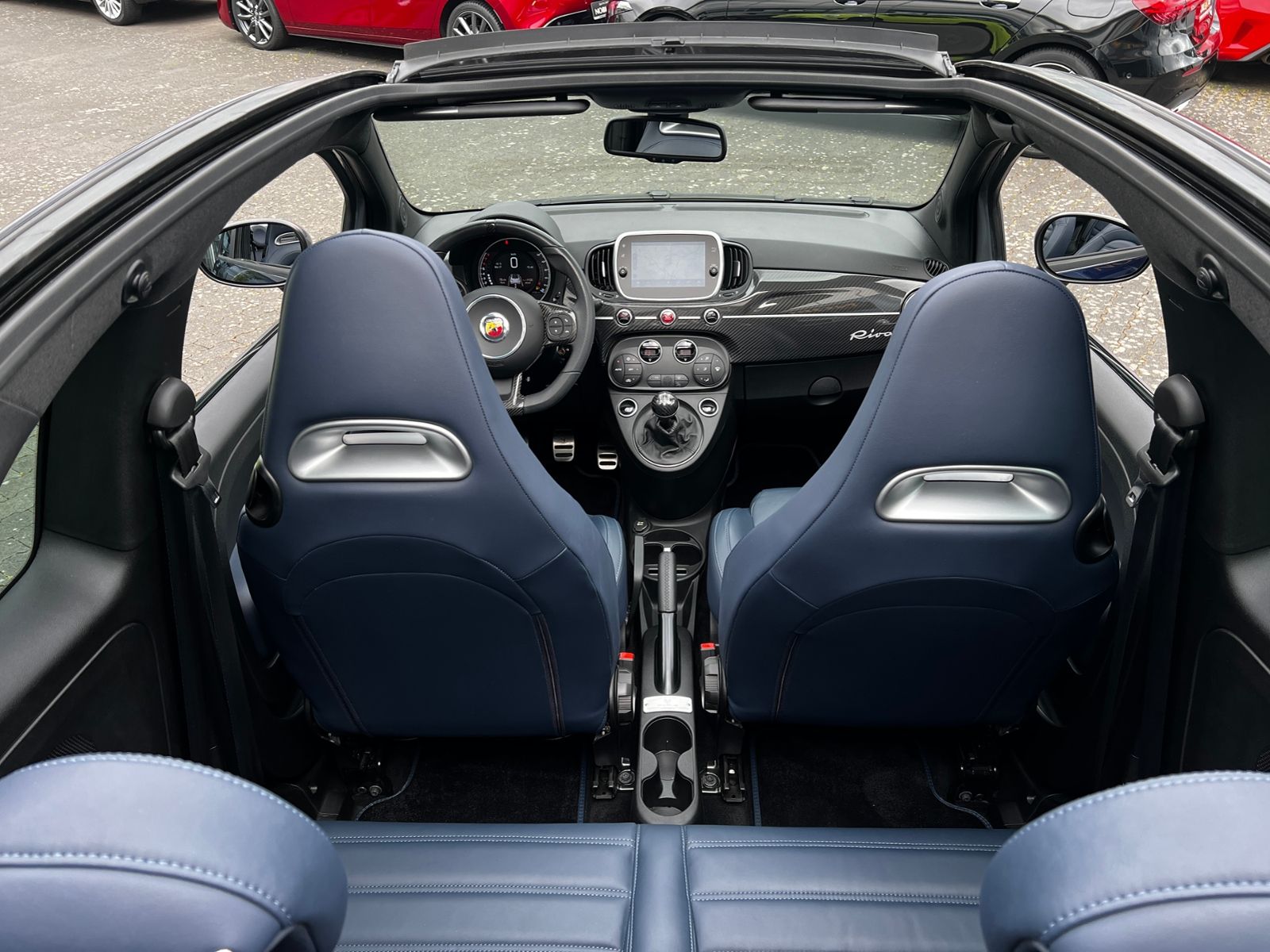 Fahrzeugabbildung Abarth 695 C Rivale 1.4 T-Jet NAVI