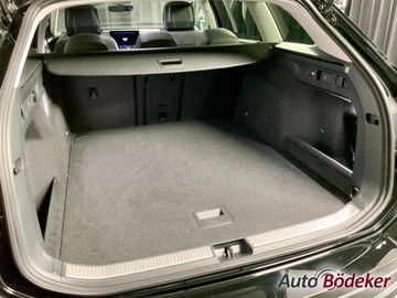 Volkswagen Passat Variant 1.5 eTSI DSG Business Bluetooth
