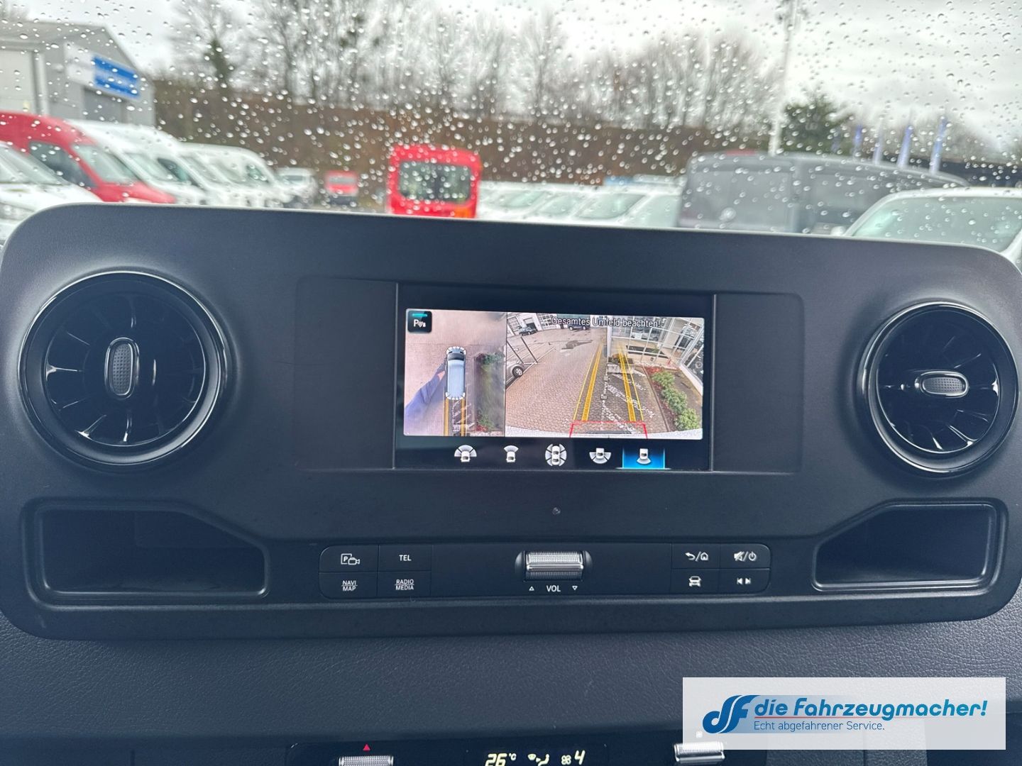 Fahrzeugabbildung Mercedes-Benz Sprinter III Kasten RWD AWD 317  CDI L2  Navi 36