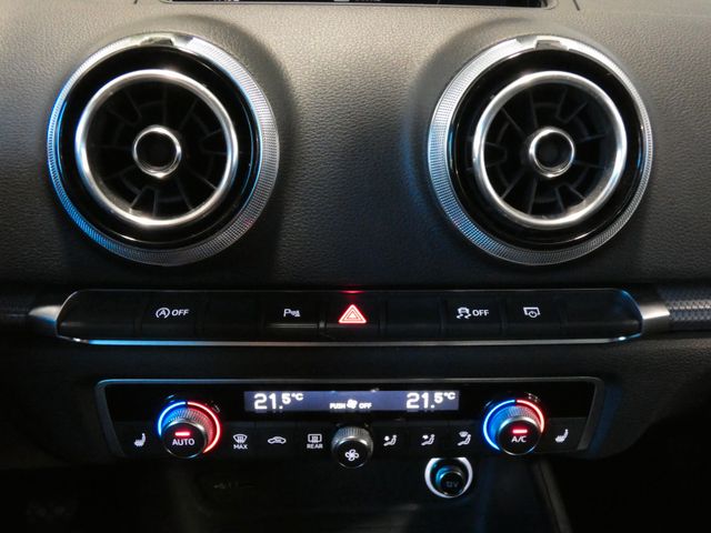 A3 SPORTBACK 30 TFSI XENON APPLE CARPLAY PDC SHZ