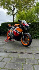 Honda  Cbr 1000rr Repsol -Top Zustand- Viel Zubehör - HONDA REPSOL