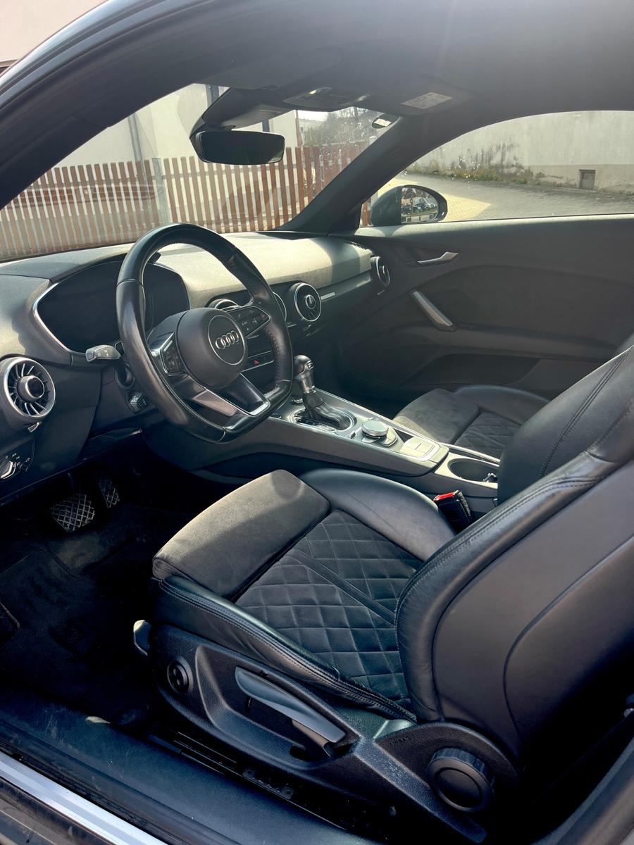 Audi TT Coupe 2.0 TFSI S tronic -