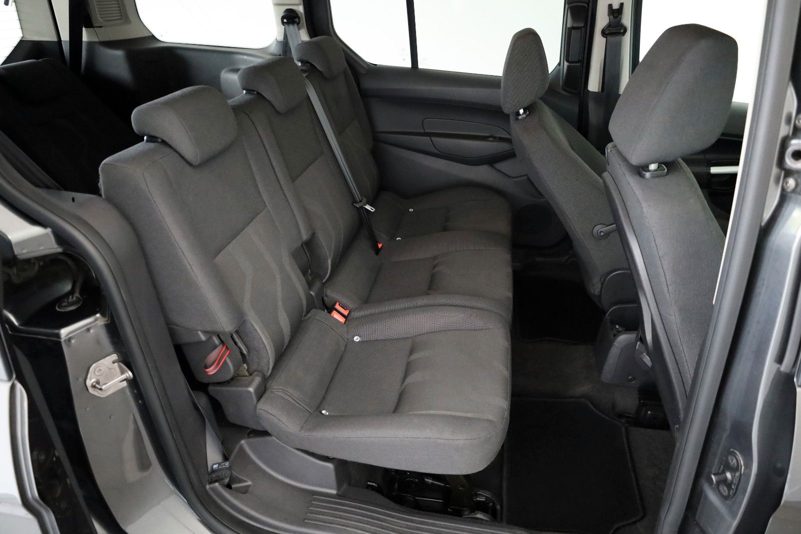 Fahrzeugabbildung Ford Grand Tourneo Connect Trend 7 Sitzer,SH,PDC,AHK