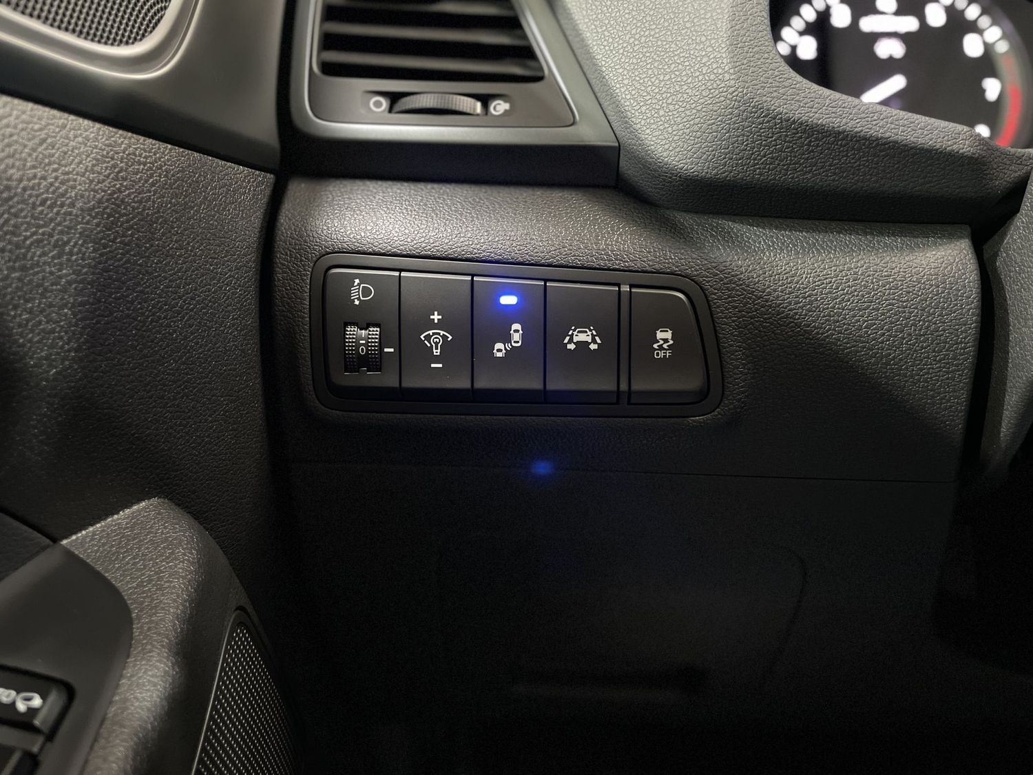 Fahrzeugabbildung Hyundai Tucson blue Passion 2WD#LED#Tempomat#Spur#Kamera