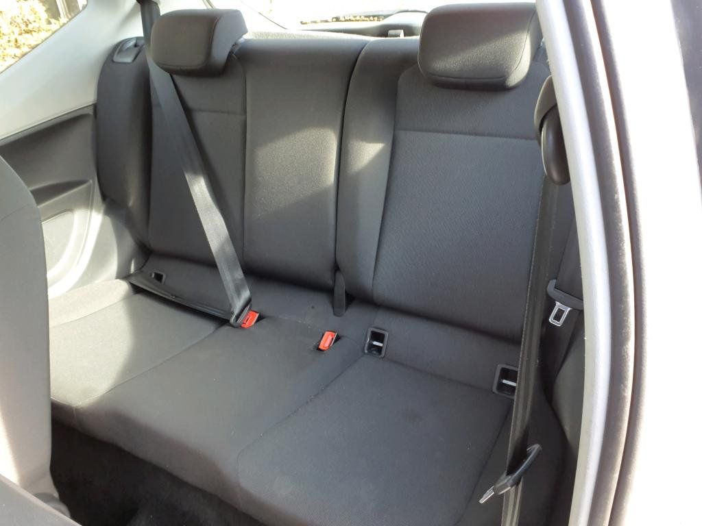 Fahrzeugabbildung Volkswagen move up! *Cam*Klima*PDC*DAB*Maps&More Dock*