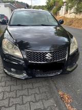 Suzuki Kizashi 2.4 SPORT CVT Allrad SPORT