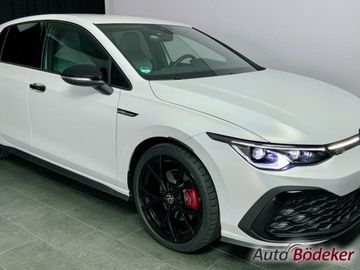 Volkswagen Golf VIII 2.0 TSI DSG GTI Black-Style Bluetooth
